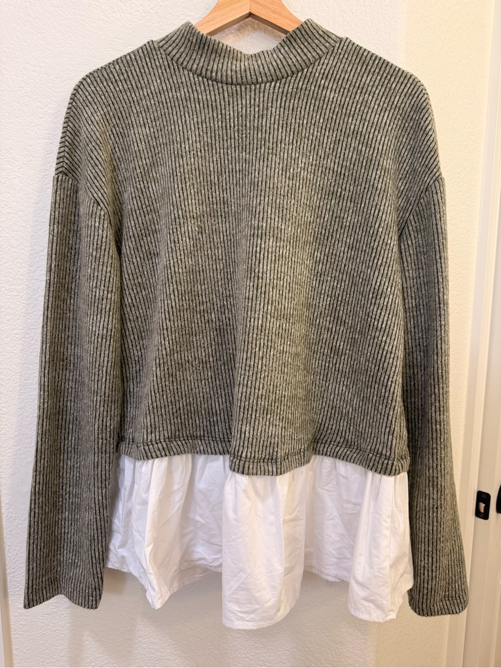 Maeve Anthropologie Long-Sleeve Bow-Back Twofer Peplum Top Olive - Large - Picture 9 of 15